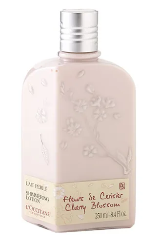 L'Occitane Lait Perle Fleur Cerisier (Błyszczący balsam do ciała `Kwiat wiśni`)