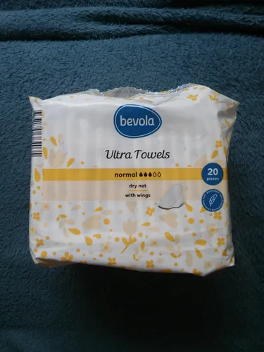 Bevola Ultra Towels Normal with Dry Net and Wings (Średnie podpaski z dry net i skrzydełkami) - 2