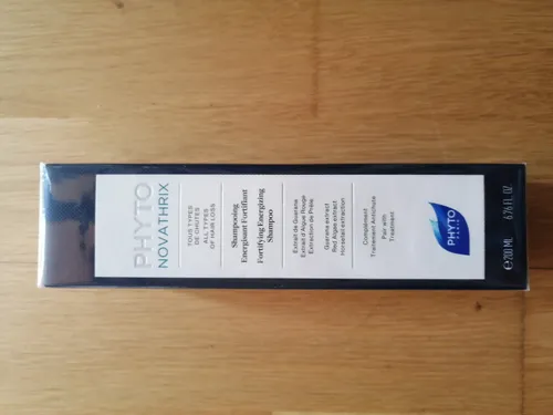 Phyto Phytonovathrix Shampoo (Wzmacniający szampon energetyzujący) - 2