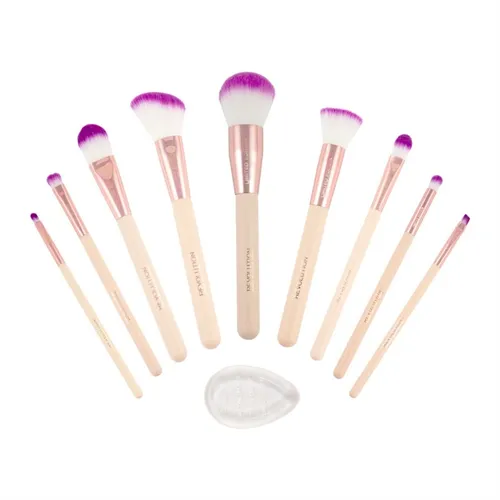 Revolution Beauty (Makeup Revolution) Ultimate Nudes Brush Collection 2018, Brush Set (Zestaw 9 Pędzli po makijażu + gąbka do podkładu)