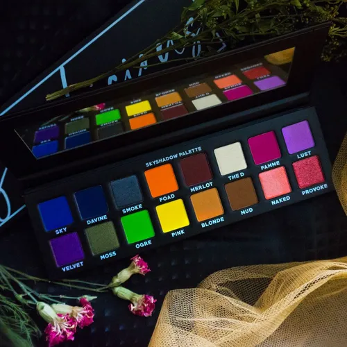 Skylicious The Luxuria Eyeshadow Palette (Paleta cieni do powiek) - 1