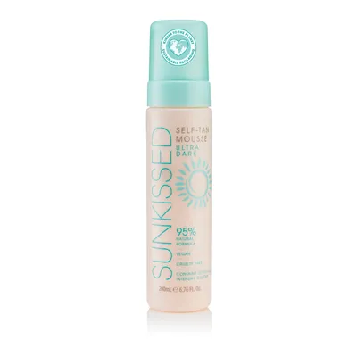 Sunkissed Ultra Dark Self -Tan Mousse (Ultra brązujący samoopalacz do ciała)