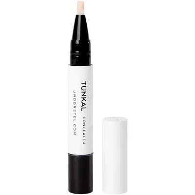 Und Gretel Tunkal Concealer (Korektor w pędzelku)