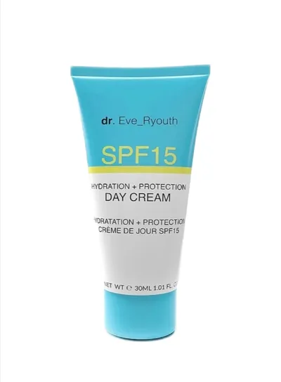 dr. Eve Ryouth Hydration + Protection Day Cream SPF15 (Nawilżający krem do twarzy na dzień SPF15)