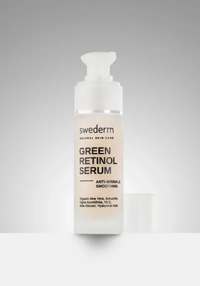 Swederm Green Retinol Serum (Serum do twarzy z roślinnym retinolem)