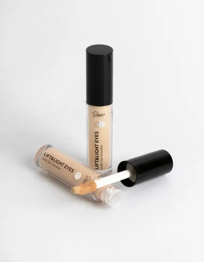 EleverCosmetics Lift & Light Eyes Under Eye Concealer (Wodoodporny korektor pod oczy)