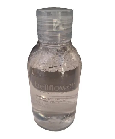 Bellflower Ceystal Tomato Illuminating Toner (Nawilżający tonik do twarzy z ekstraktem z owoców pomidora)