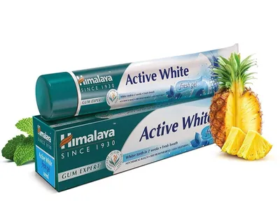 Himalaya Herbals Active White Toothpaste (Wybielająca pasta do zębów z ekstraktem z ananasa)