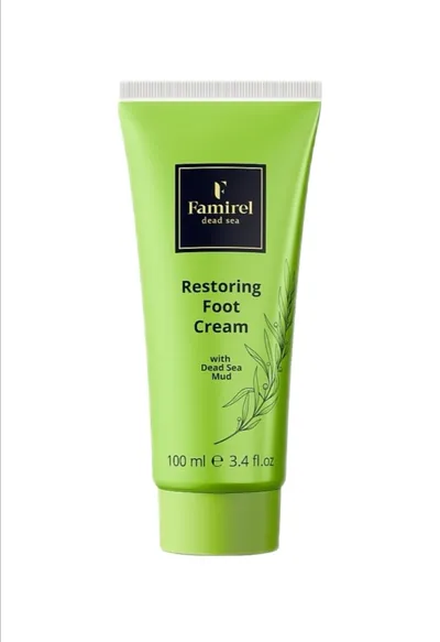 Famirel Restoring Foot Cream with Dead Sea Mud (Regenerujący krem do stóp z błotem z Morza Martwego)