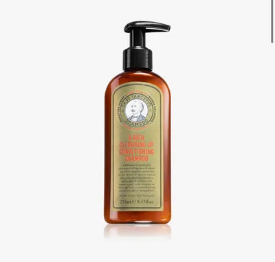 Captain Fawcett Ricki Halls's,  Booze & Baccy Shampoo (Oczyszczający szampon do włosów)