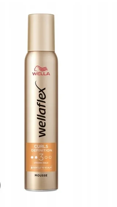 Wella Wellaflex, Curls Definition Mousse (Pianka do włosów)