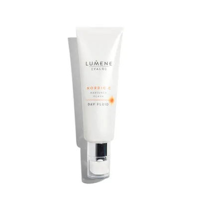 Lumene Nordic C, Valo, Radiance Flash Day Fluid (Rozświetlający lekki krem na dzień)