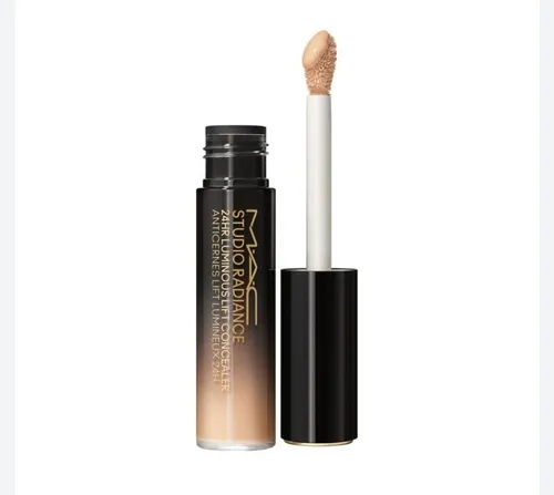 M.A.C. Studio Radiance, 24HR Luminous Lift Concealer (Kryjąco-rozświetlający korektor pod oczy)