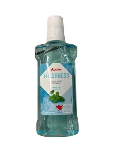 Auchan Freshness Mouthwash (Odświeżający płyn do płukania jamy ustnej)