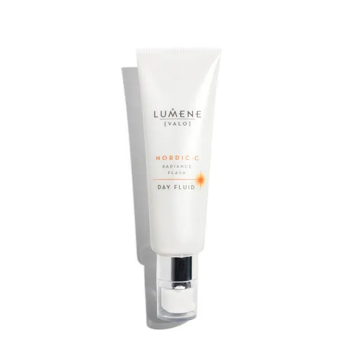Lumene Nordic C, Valo, Radiance Flash Day Fluid (Rozświetlający lekki krem na dzień)