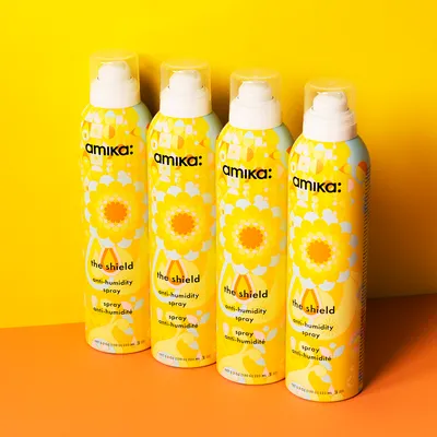 Amika The ShieldAnti-humidity Spray (Spray chroniący przed wilgocią)