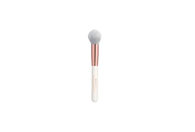 Essence Highlighter Brush (Pędzel do rozświetlacza)