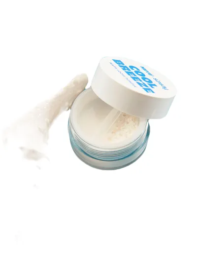 Sinsay Cool Breeze, Matte Loose Powder (Puder transparentny)