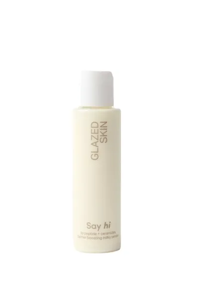 Say hi Glazed Skin, Barrier Boosting Milky Serum (Mleczne serum wzmacniające barierę z peptydem i ceramidami)