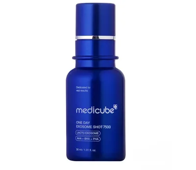 Medicube One Day Exosome, Shot Pore Ampoule 7500 (Rewitalizujące Serum z Mikroigłami)