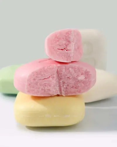 Your KAYA Your Kaya x Soap for Globe, Kostka myjąca do ciała do skóry bardzo suchej
