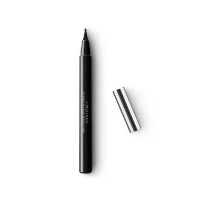 Kiko Milano Street Heart, On Point! 48h Long Lasting Eyeliner (Eyeliner w pisaku)