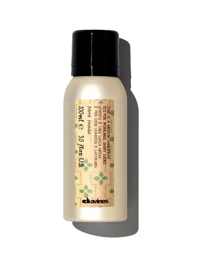 Davines This is a Medium Hair Spray (Lakier do włosów)