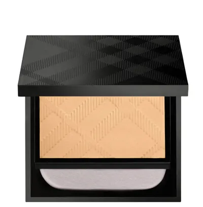 Burberry Matte Glow Compact Powder (Matujący puder w kompakcie)