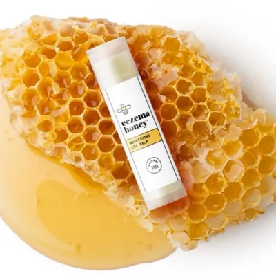 Eczema Honey Nourishing Lip Balm (Odżywczy balsam do ust z miodem)