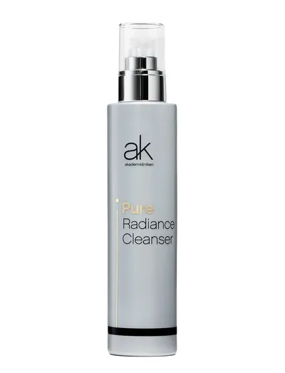 Akademikliniken Pure Radiance Cleanser (Złuszczający żel oczyszczający)