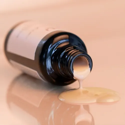 NUI Cosmetics Natural Foundation (Podkład w płynie) - 2