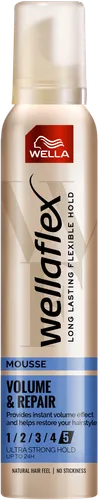 Wella Wellaflex, Volume & Repair, Ultra Strong Mousse (Pianka do włosów `Objętość i odnowa`) - 1