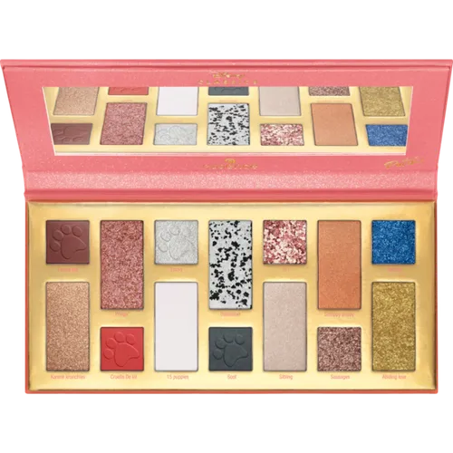 Essence Disney Classics, Patch Silky Eyeshadow Palette (Aksamitna paleta cieni do powiek)